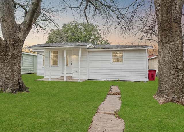 Property at 1326 W 6th St, Freeport, TX 77541, 3 beds, 2 baths