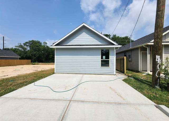 Property at 11925 Nelwood, Willis, TX 77318, 2 beds, 2 baths