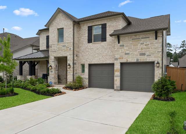 Property at 1025 Mission River Dr, Conroe, TX 77304, 4 beds, 3.5 baths