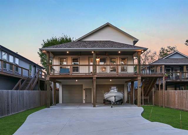 Property at 3707 Oakview St, Bacliff, TX 77518, 3 beds, 2 baths
