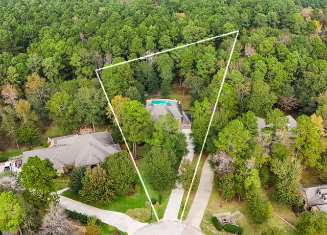 Property at 9643 Longmire Creek Way, Conroe, TX 77304, 4 beds, 3.5 baths
