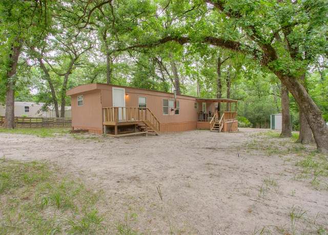 Property at 1209 Trinity Cove Dr, Trinity, TX 75862, 2 beds, 1 bath