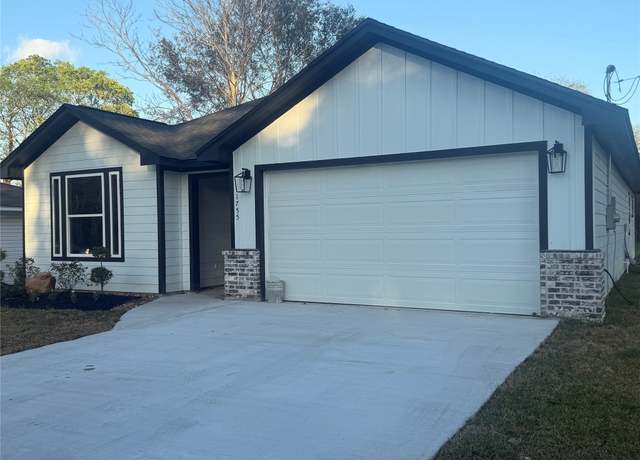 Property at 1755 Amelia, Beaumont, TX 77707, 3 beds, 2 baths