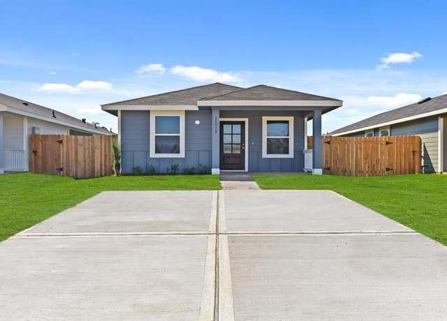 Property at 11938 Midas Ln, Willis, TX 77378, 2 beds, 1 bath