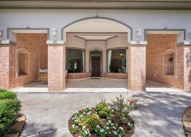 Property at 13406 Pinnacle Pl, Houston, TX 77069, 3 beds, 3 baths