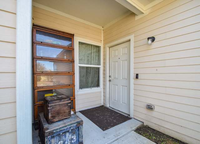 Property at 2203 Westwood Dr, Stafford, TX 77477, 2 beds, 1 bath