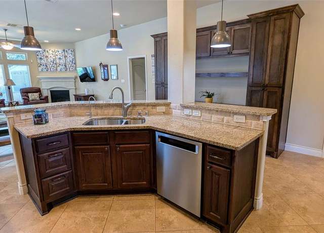 Property at 157 Pinnacle Ridge Dr, Montgomery, TX 77316, 3 beds, 2 baths