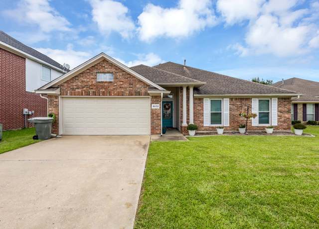 Property at 8032 Torrey Pines Cir, Beaumont, TX 77612, 4 beds, 2 baths