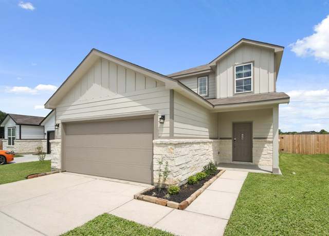 Property at 1220 Point Lookout Dr, Dayton, TX 77535, 4 beds, 2.5 baths