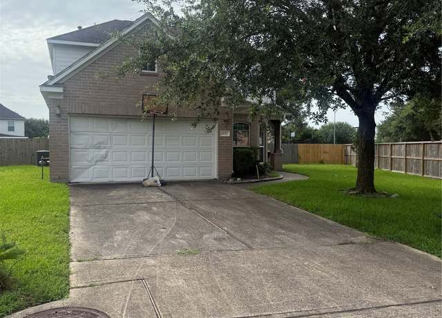 Property at 1931 Cascade House Dr, Humble, TX 77396, 4 beds, 2.5 baths