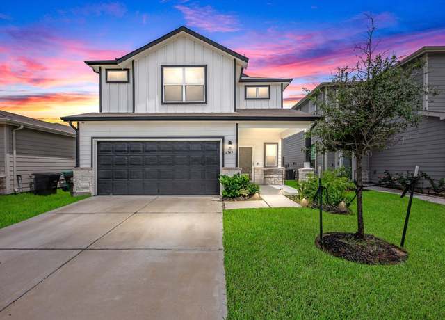 Property at 6743 Forbes Run Dr, Houston, TX 77075, 4 beds, 3 baths