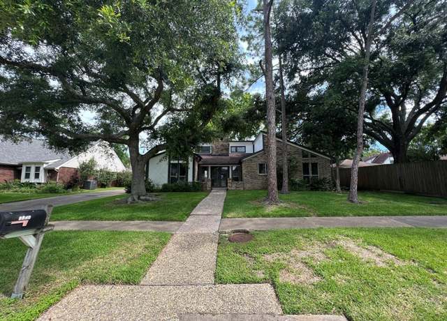 Property at 1131 Woohorn Dr, Houston, TX 77062, 3 beds, 2.5 baths