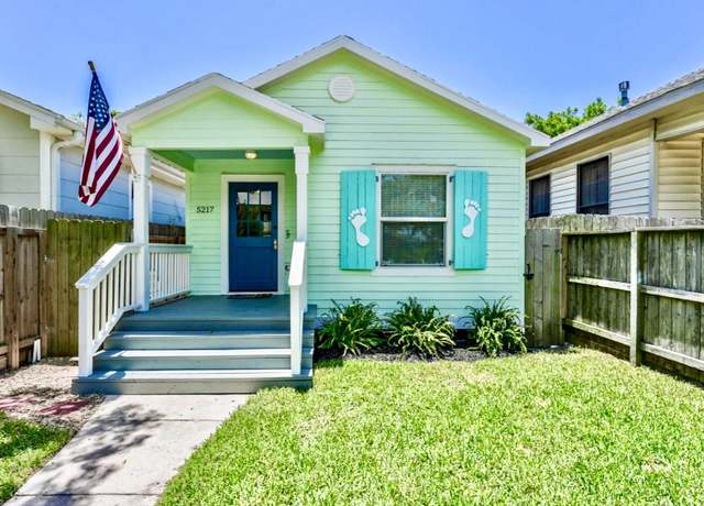 Property at 5217 Avenue Q 1/2, Galveston, TX 77551, 1 bed, 1 bath