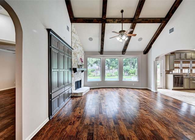 Property at 21814 Canton Pass Ln, Katy, TX 77450, 4 beds, 3.5 baths