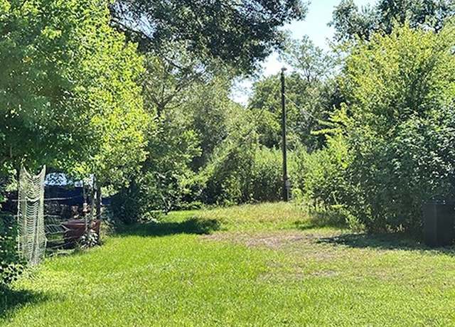 Property at 0000 Niles St, Rock Island, TX 77470