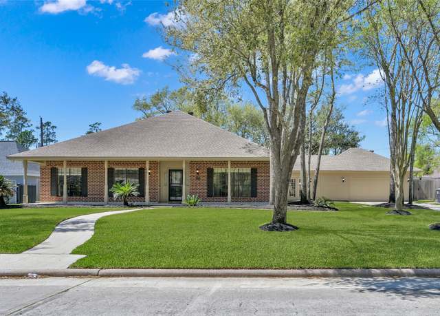 Property at 24511 Okehampton Dr, Tomball, TX 77375, 4 beds, 2 baths