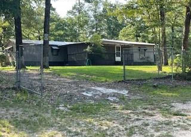 Property at 1112 S Sir Henry Dr, Woodville, TX 75979, 3 beds, 2 baths