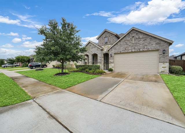 Property at 7327 Evelyn Grove Dr, Spring, TX 77379, 4 beds, 2 baths