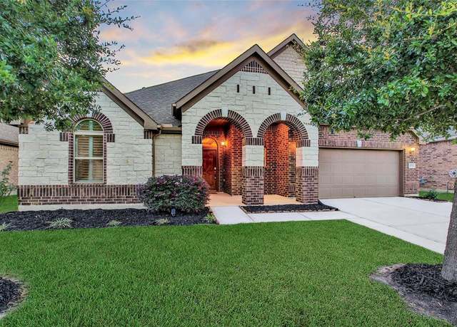 Property at 15715 Holloway Creek Ct, Houston, TX 77044, 3 beds, 2 baths