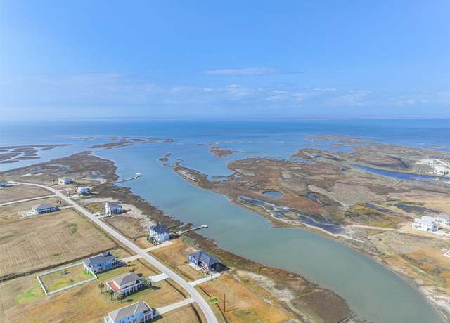 Property at 3819 Mitote Dr, Galveston, TX 77554