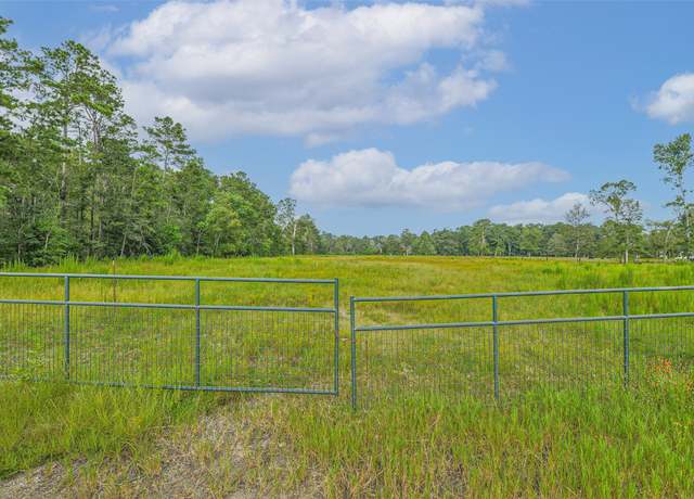 Property at 16015 Firetower Rd, Conroe, TX 77306