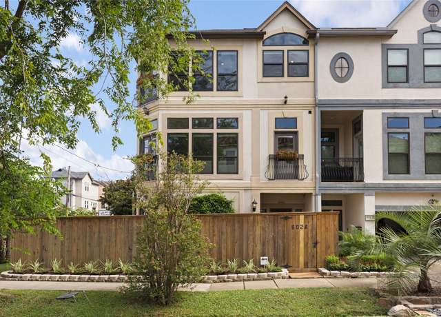 Property at 802 Malone St Unit A, Houston, TX 77007, 3 beds, 3 baths