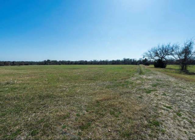 Property at 8080 Schuster Rd, Ledbetter, TX 78946