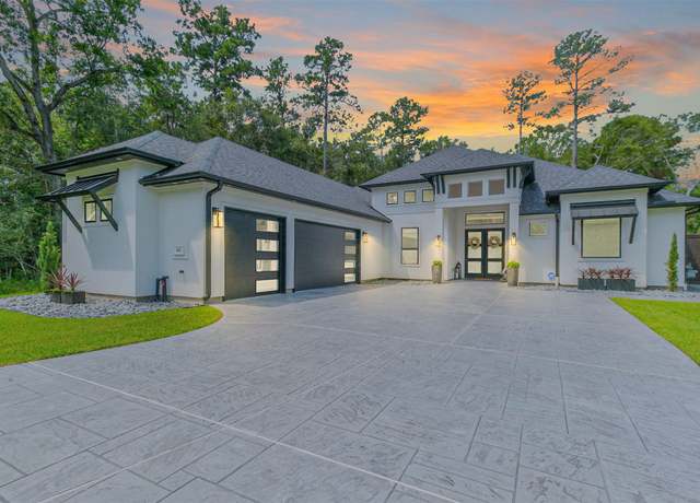 Property at 811 Parthenon Pl, New Caney, TX 77357, 4 beds, 3 baths
