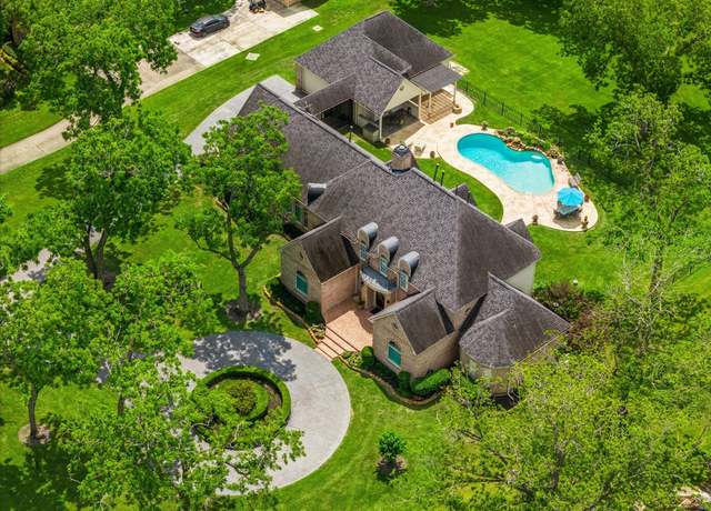 Property at 4323 Colony West Dr, Richmond, TX 77406, 4 beds, 3.5 baths