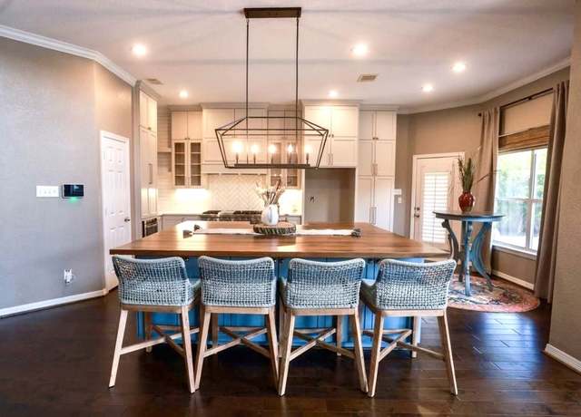 Property at 8411 Crescent Knolls Dr, Richmond, TX 77406, 4 beds, 3.5 baths
