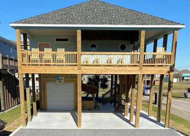 Property at 2785 Gulfview Ln, Port Bolivar, TX 77650, 3 beds, 2 baths
