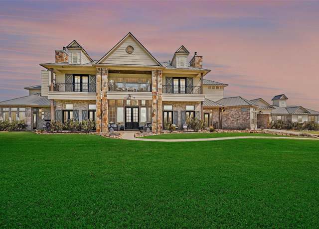 Property at 460 Bishop Rd, Huntsville, TX 77320, 7 beds, 8.5 baths
