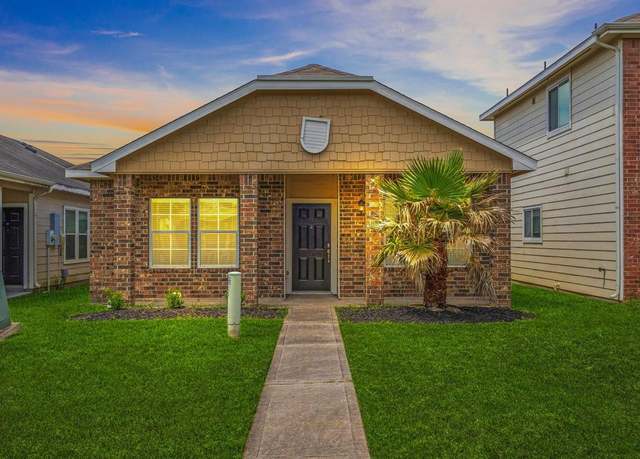 Property at 4049 Mossy Place Ln, Spring, TX 77388, 3 beds, 2 baths