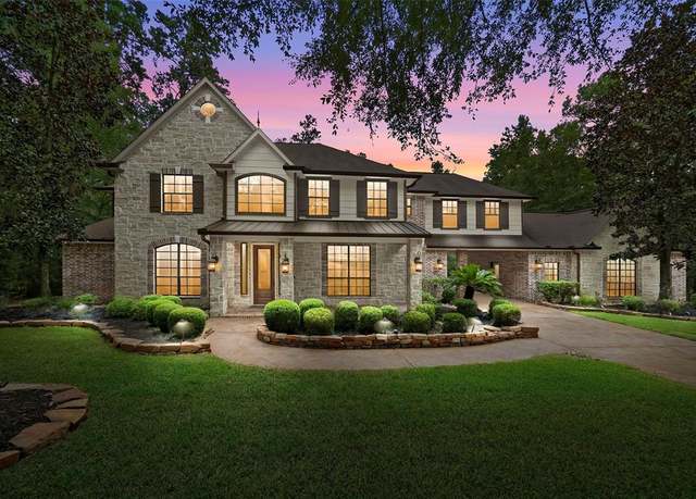Property at 10332 Hunter Creek Ln, Conroe, TX 77304, 5 beds, 4.5 baths