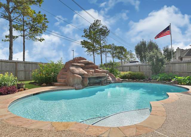 Property at 7531 Tranquil River Dr, Pasadena, TX 77505, 5 beds, 3 baths