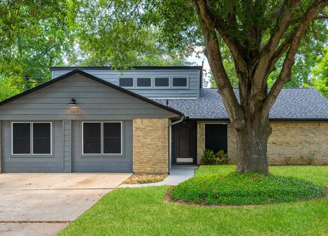 Property at 1611 Cantrell Blvd, Conroe, TX 77301, 3 beds, 2 baths