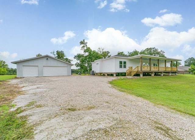 Property at 4294 Brazos River Rd Unit CR400, Freeport, TX 77541, 3 beds, 2 baths