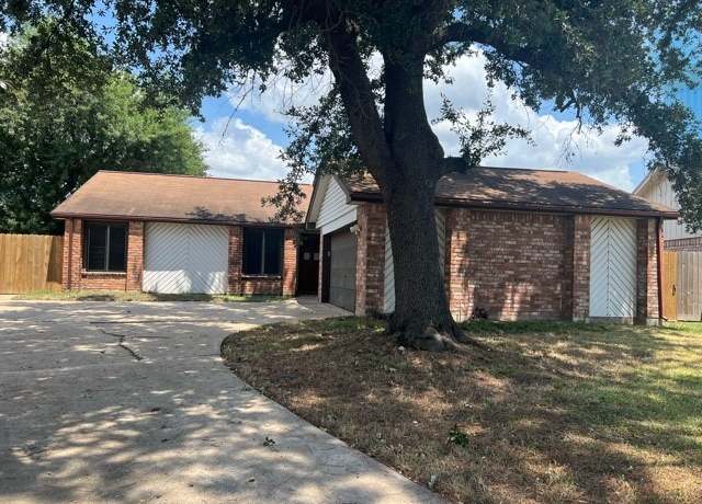Property at 9518 Marblemount Dr, Houston, TX 77064, 3 beds, 2 baths