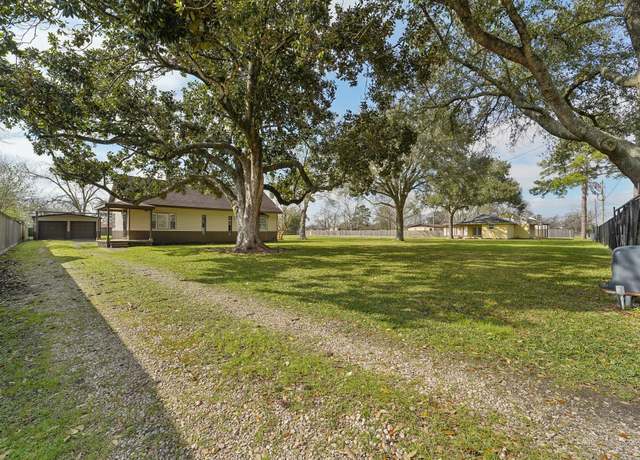 Property at 5302 Pine Ave, Pasadena, TX 77503, 3 beds, 1 bath