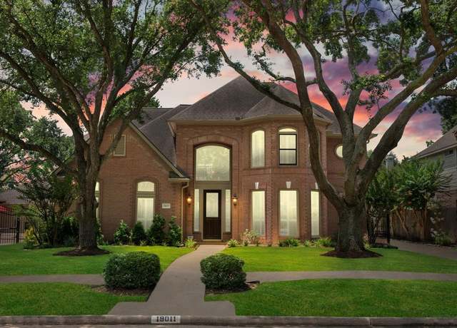 Property at 19011 Allview Ln, Houston, TX 77094, 4 beds, 3.5 baths