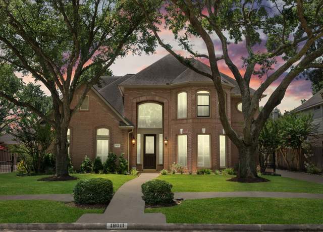 Property at 19011 Allview Ln, Houston, TX 77094, 4 beds, 3.5 baths