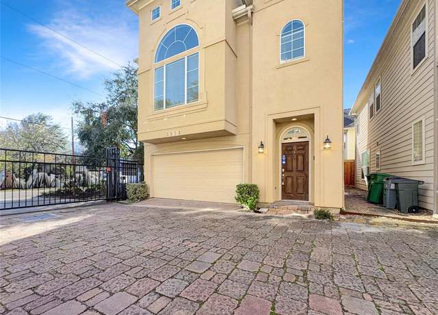 Property at 1512 Palmer St, Houston, TX 77003, 3 beds, 2.5 baths