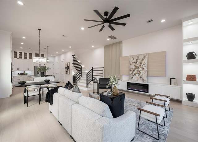 Property at 1203 E 26th St Unit A, Houston, TX 77009, 3 beds, 2.5 baths
