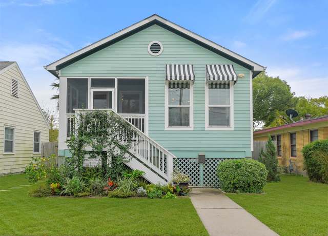 Property at 4317 Avenue R, Galveston, TX 77550, 2 beds, 1 bath