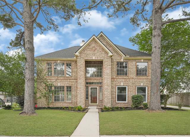 Property at 207 Cheddington Dr, Katy, TX 77450, 5 beds, 3.5 baths