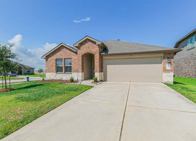 Property at 8530 Sacred Lotus Way Ln, Rosharon, TX 77583, 4 beds, 2 baths