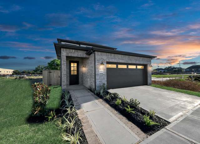 Property at 4344 Avron Dr, Stafford, TX 77477, 4 beds, 3.5 baths