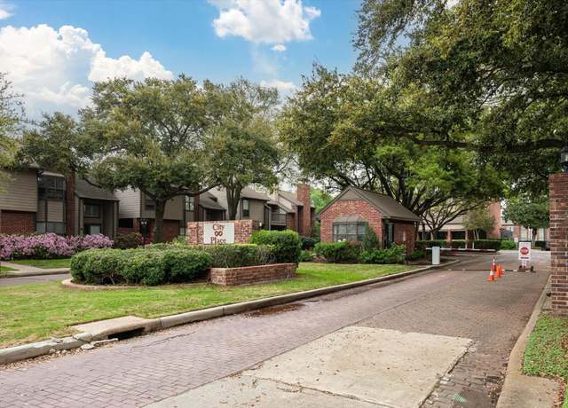 Property at 7447 Cambridge St #8, Houston, TX 77054, 2 beds, 1.5 baths