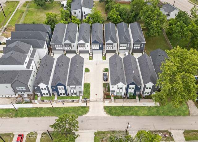 Property at 332 Neyland St, Houston, TX 77022, 3 beds, 2.5 baths