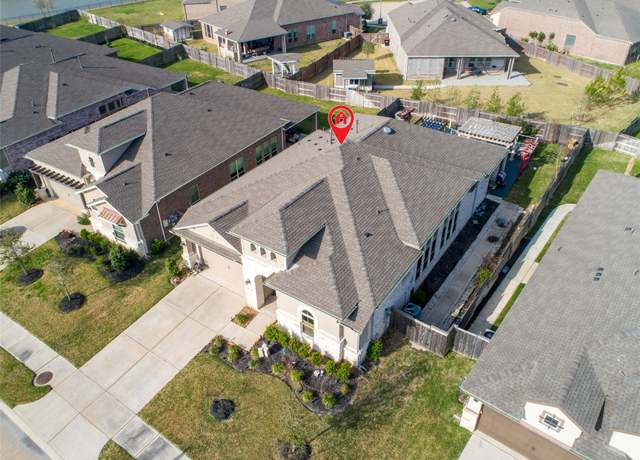 Property at 8014 Clearwater Glen Ct, Richmond, TX 77407, 3 beds, 2.5 baths